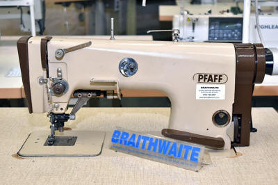 Pfaff 483 731 side knife edge trimming sewing machine