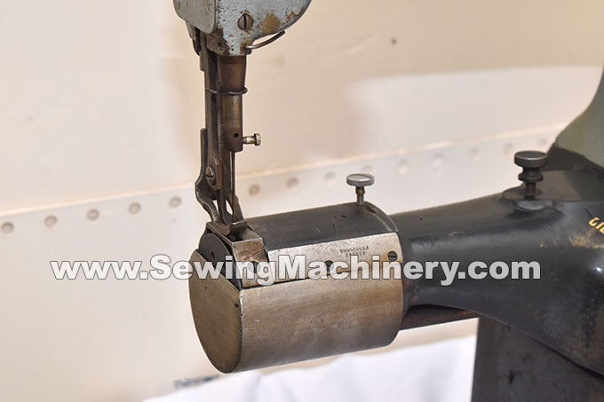 Singer 47W 53 cylinder arm sewing machine
